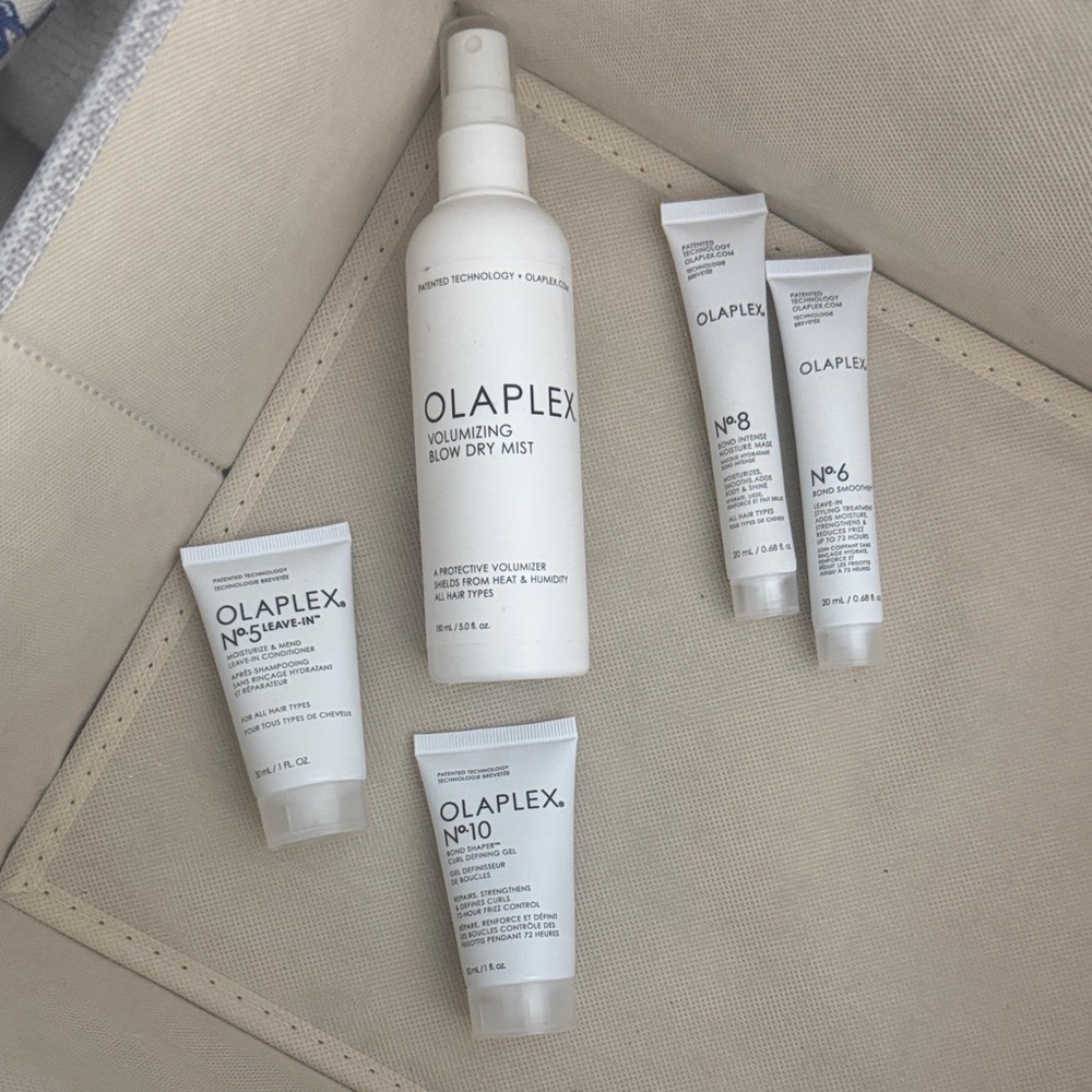 OLAPLEX Hair Care Set with White Packaging